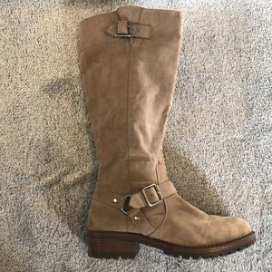 Kenneth Cole Reaction Boots
